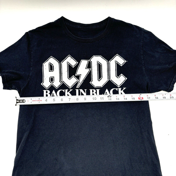 ACDC Back in Black Short Sleeve Unisex T-shirt Size Small - No Tags - Picture 3 of 8